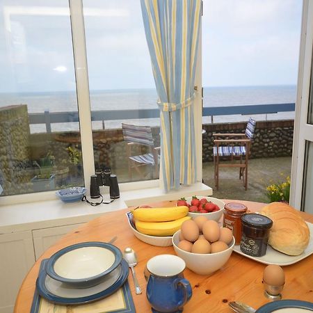 Sea View 3 Promenade Villa เชอริงแงม ภายนอก รูปภาพ