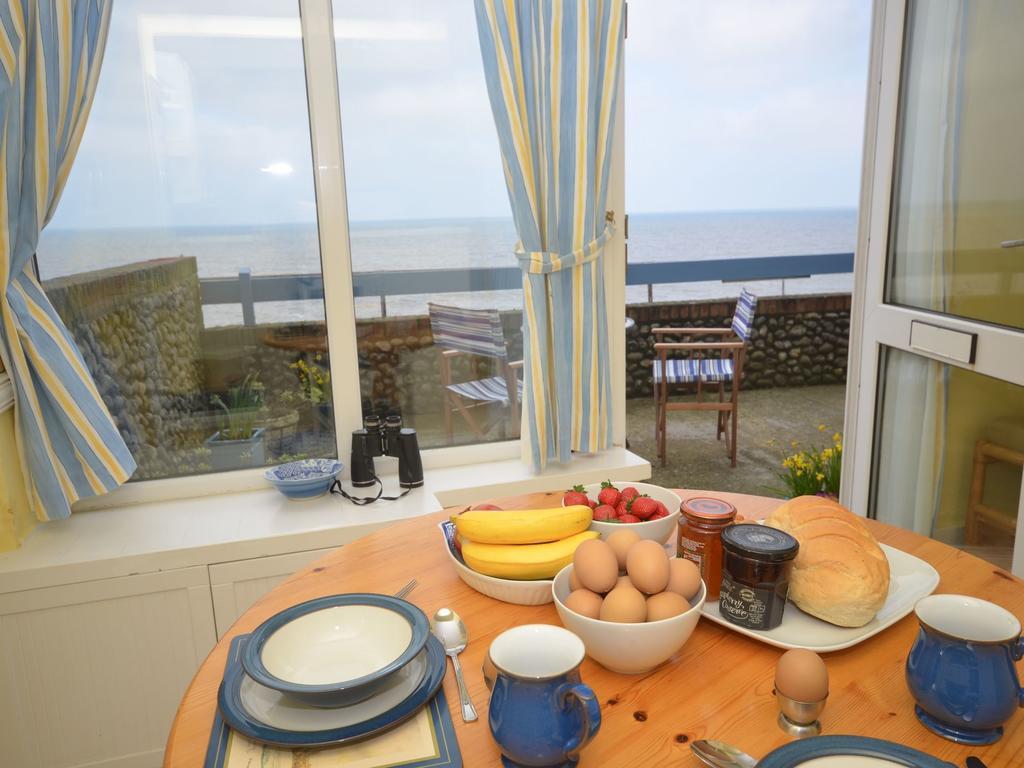 Sea View 3 Promenade Villa เชอริงแงม ภายนอก รูปภาพ